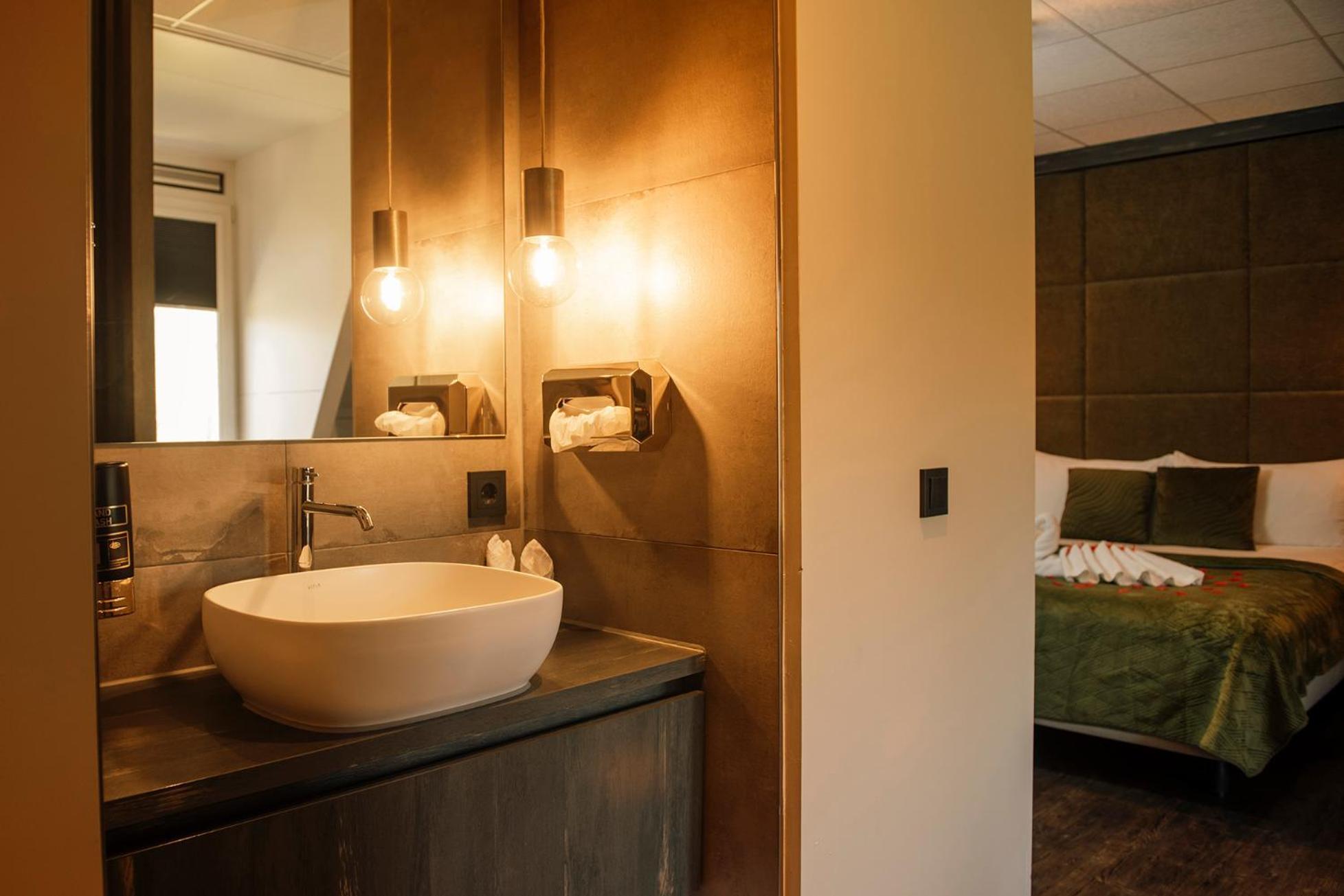 Hotel De Kastanjefabriek Eibergen Екстериор снимка